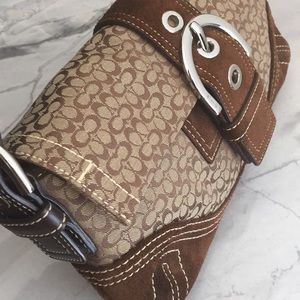 Brand new Coach genuine Leather Purse!